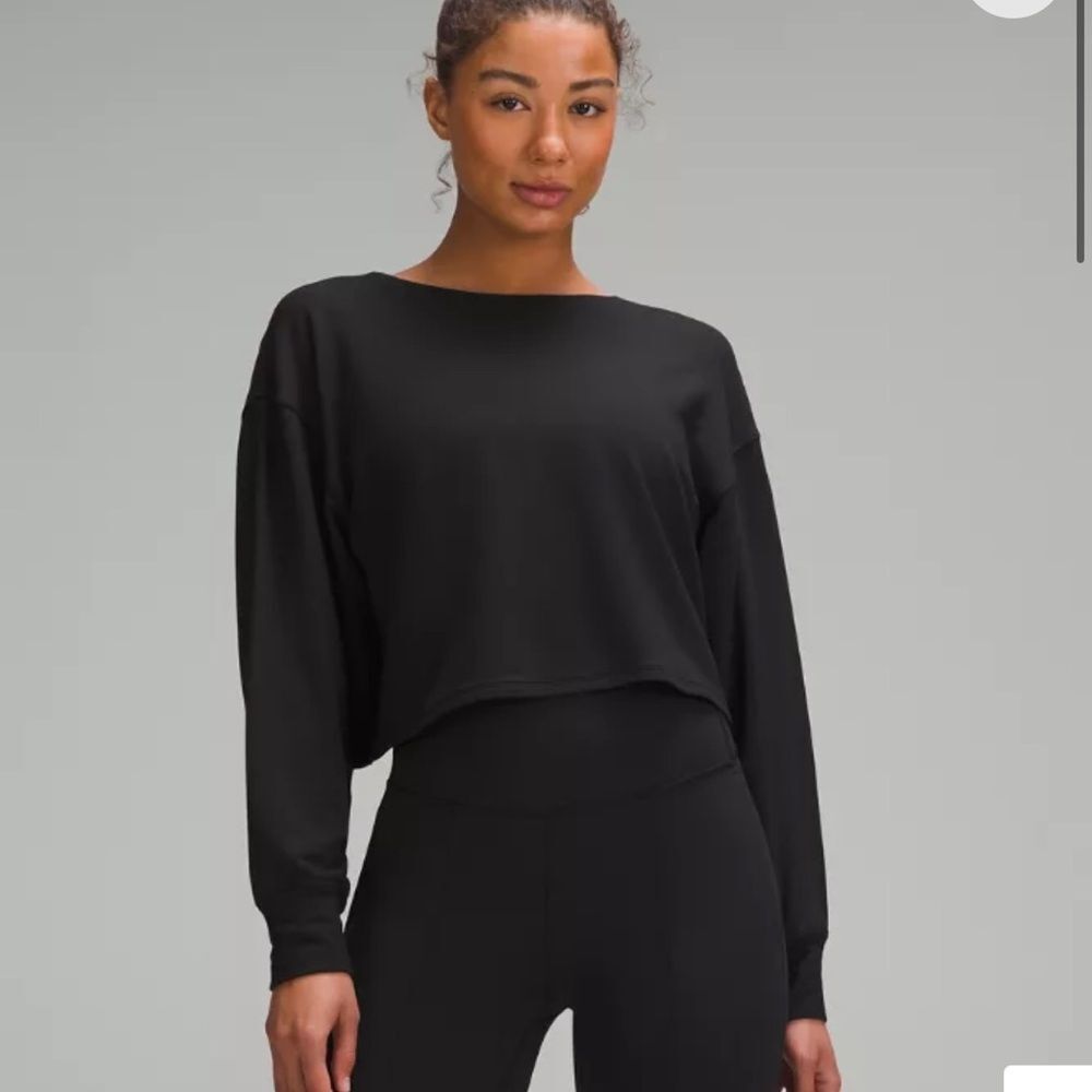 NWT New LULULEMON Front-to-Back Twist-Knot Pullov… - image 2